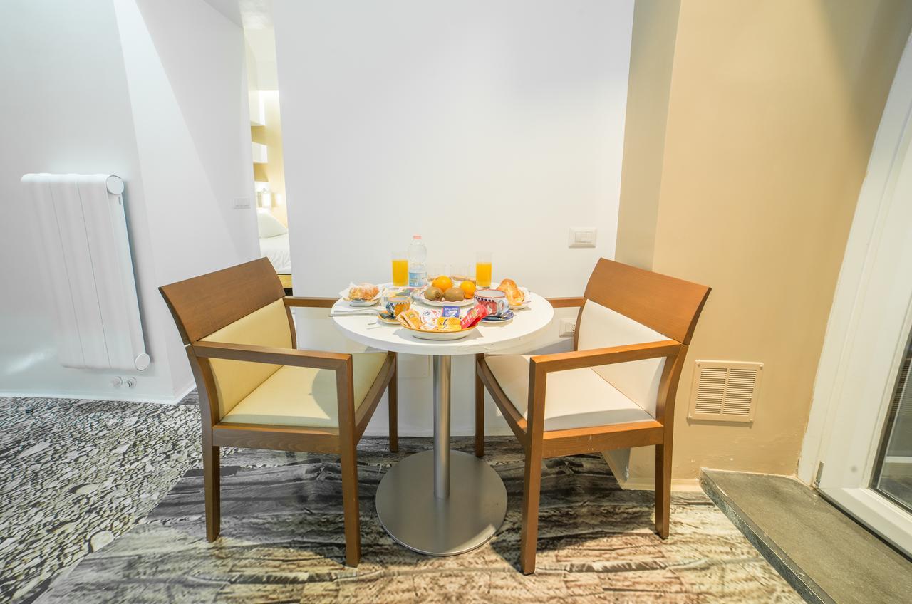 Chiaia 197 Deluxe Residence ナポリ エクステリア 写真